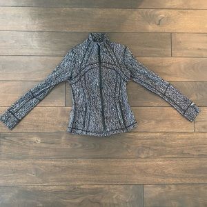 Lululemon womens define jacket.